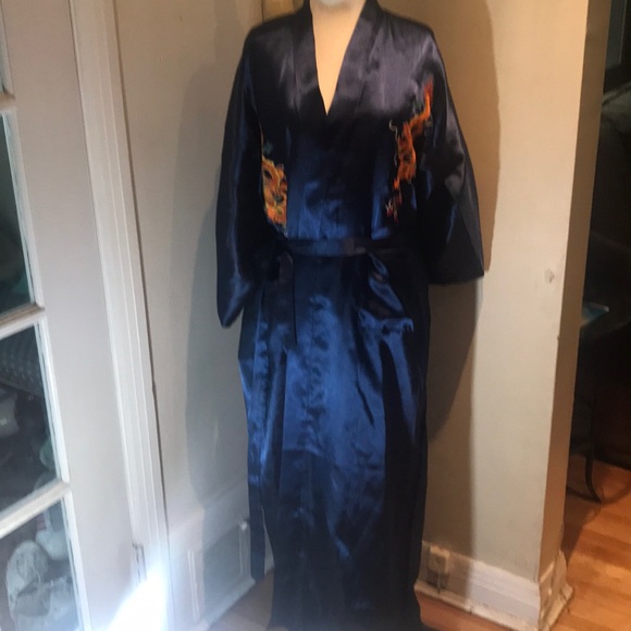 “LAOGUDAI” Satin Embroidered Dragon Robe . - Picture 3 of 12